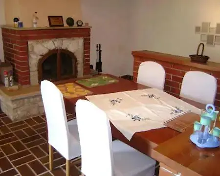 Loreta Pula